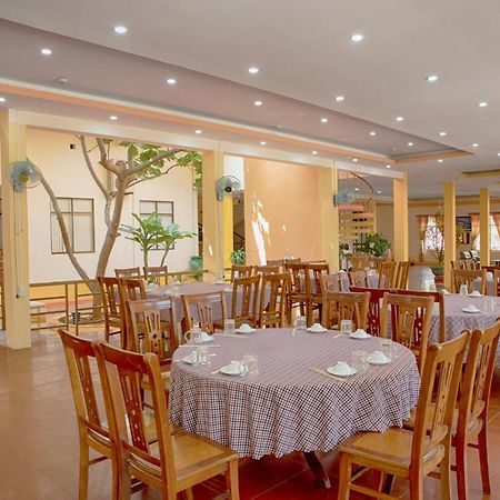 Khach San Ngan Hang - Bank Hotel Вунгтау Экстерьер фото