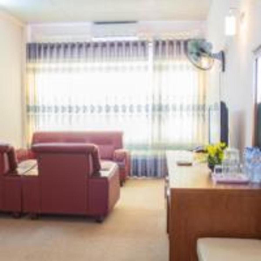 Khach San Ngan Hang - Bank Hotel Вунгтау Экстерьер фото