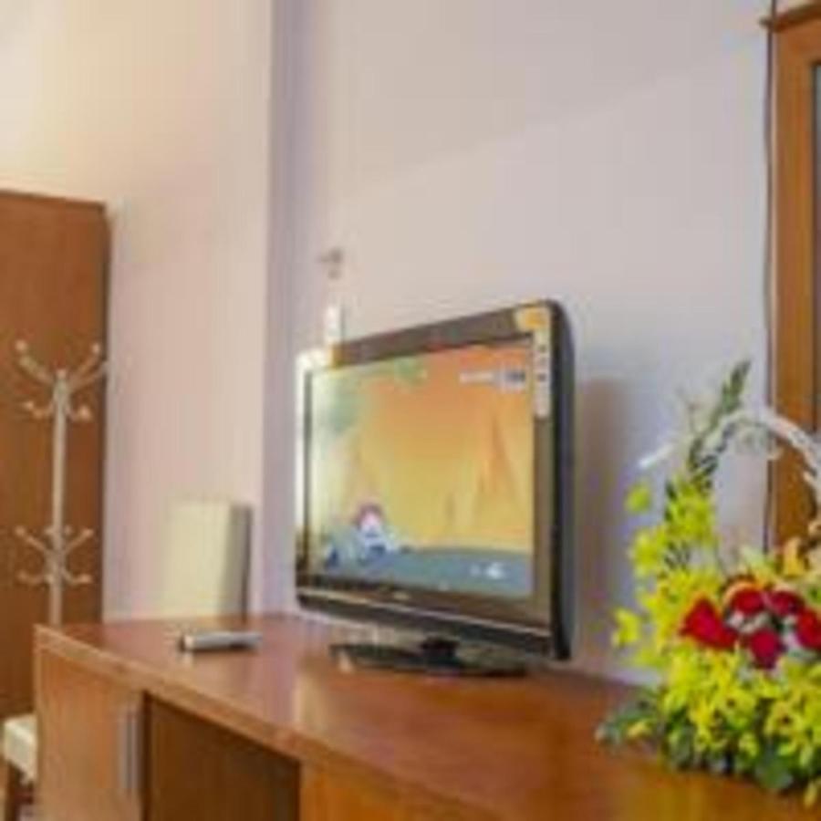 Khach San Ngan Hang - Bank Hotel Вунгтау Экстерьер фото