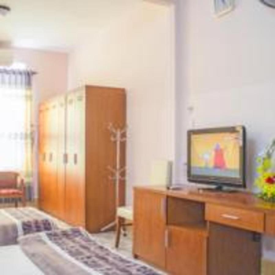 Khach San Ngan Hang - Bank Hotel Вунгтау Экстерьер фото