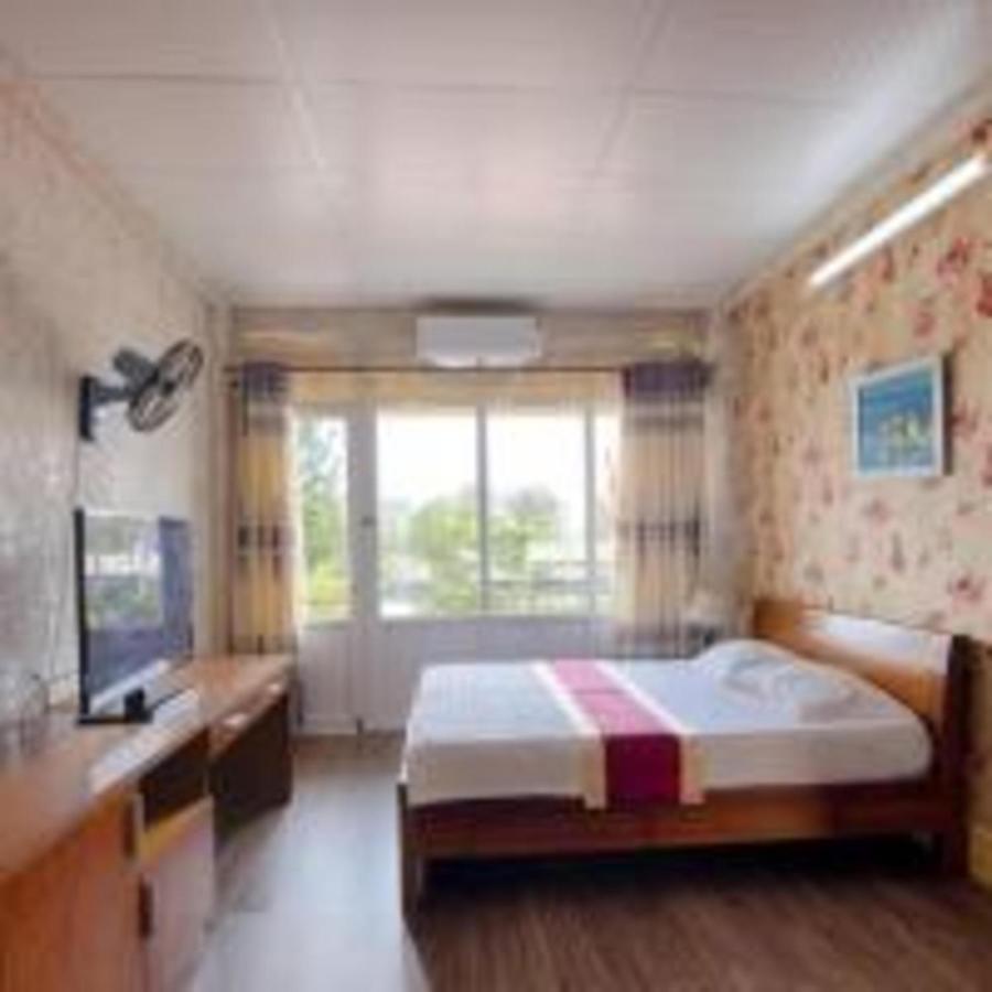 Khach San Ngan Hang - Bank Hotel Вунгтау Экстерьер фото